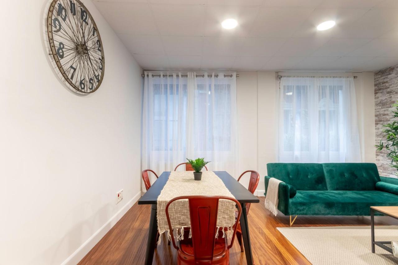 Centro Del Casco Viejo Junto A La Catedral Apartment Bilbao Ngoại thất bức ảnh