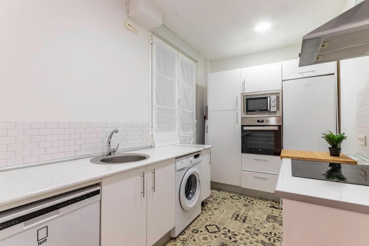 Centro Del Casco Viejo Junto A La Catedral Apartment Bilbao Ngoại thất bức ảnh