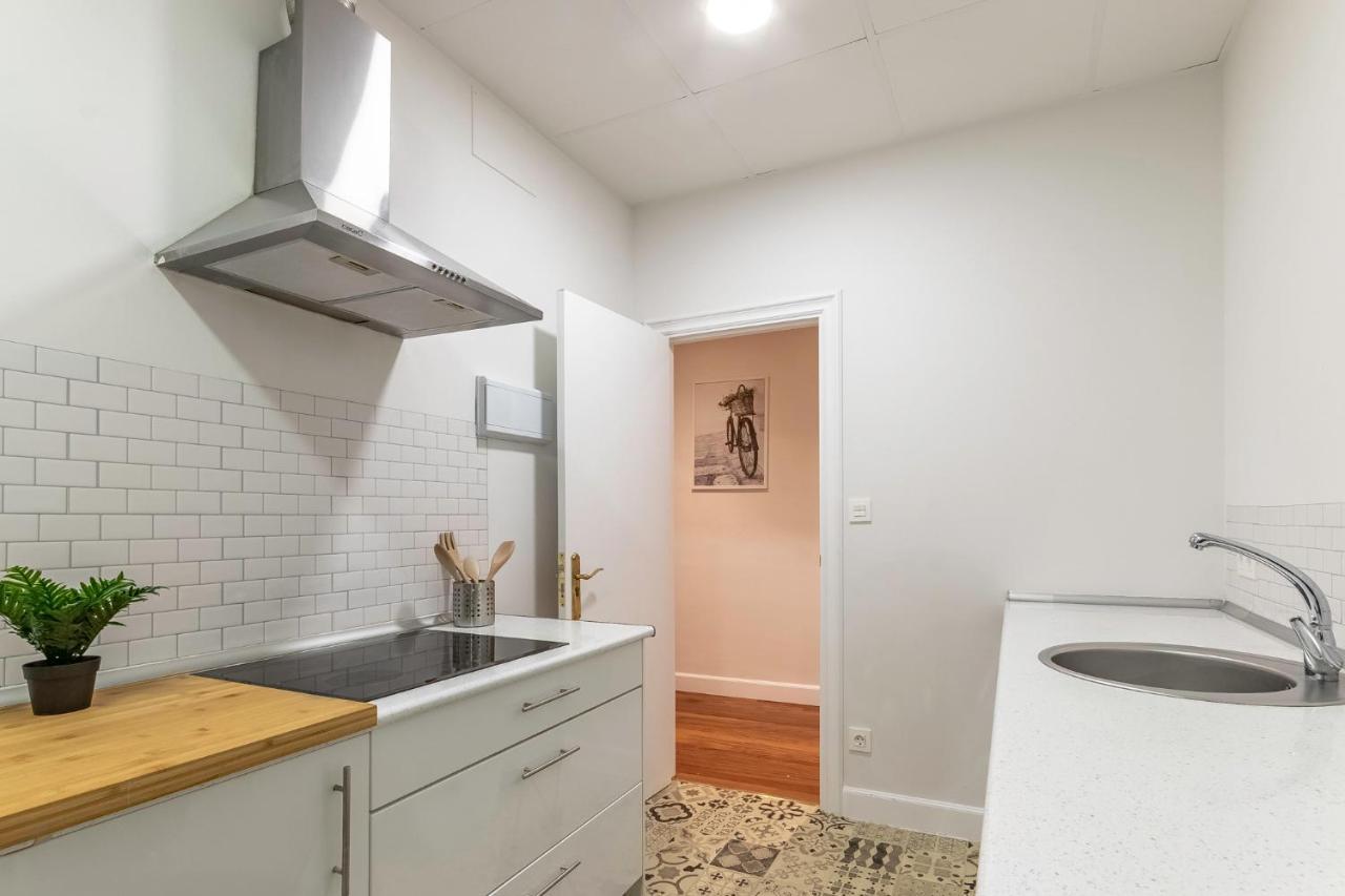 Centro Del Casco Viejo Junto A La Catedral Apartment Bilbao Ngoại thất bức ảnh